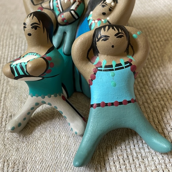 Storyteller Mother and kids 3 pc set Signed Southwest pottery hand made - Picture 2 of 11